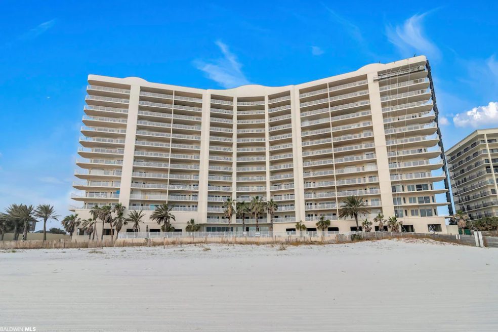 Beach Life Realty